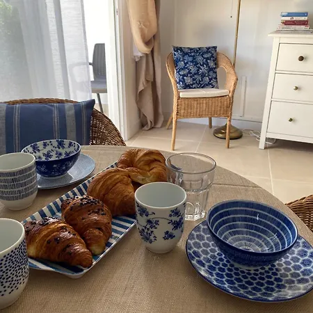 Malibu Park Mar Azul * أذيخي