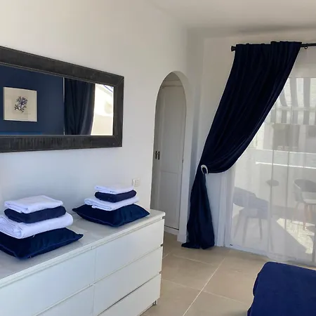 Malibu Park Mar Azul * أذيخي